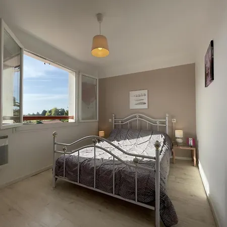 Uhalden Borda Holiday home *