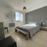 Uhalden Borda Holiday home *