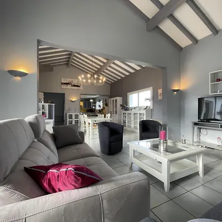 Uhalden Borda Holiday home *