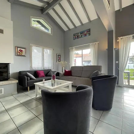 Uhalden Borda Holiday home *